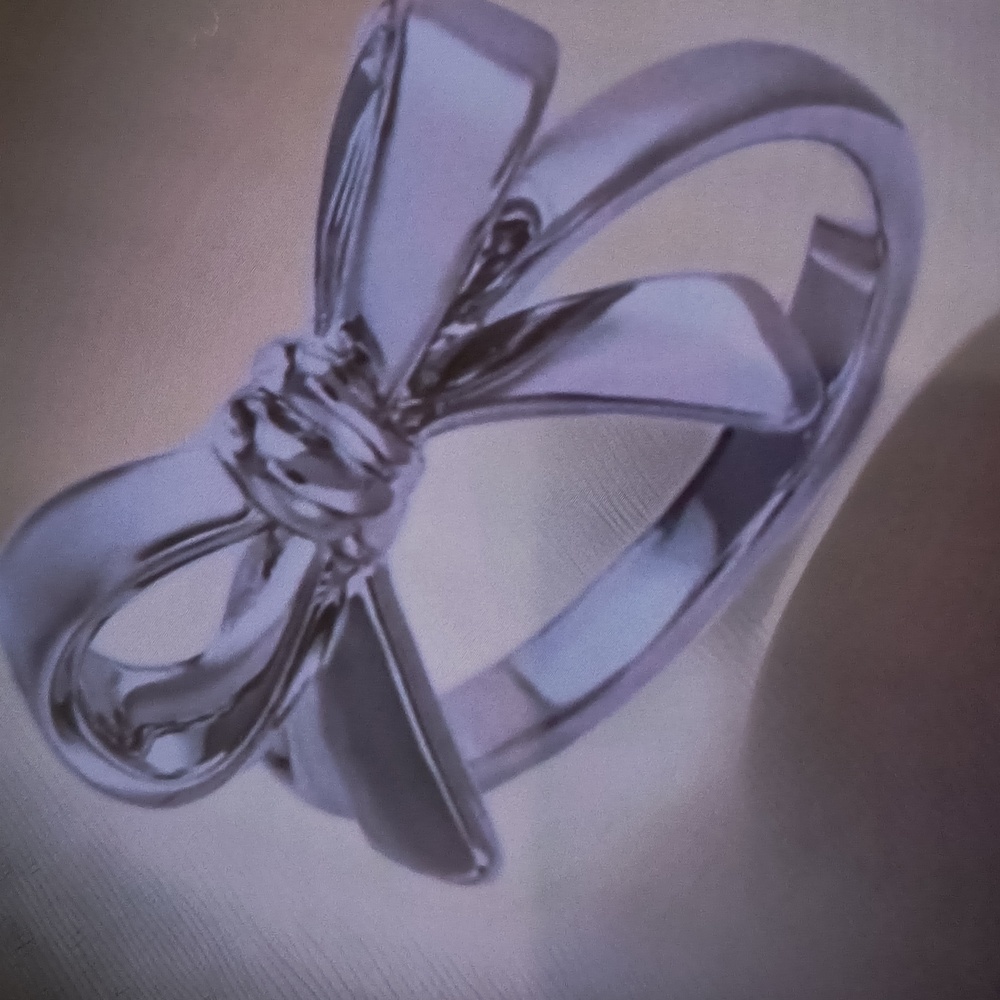BOUTIQUE Silver Bow Ring